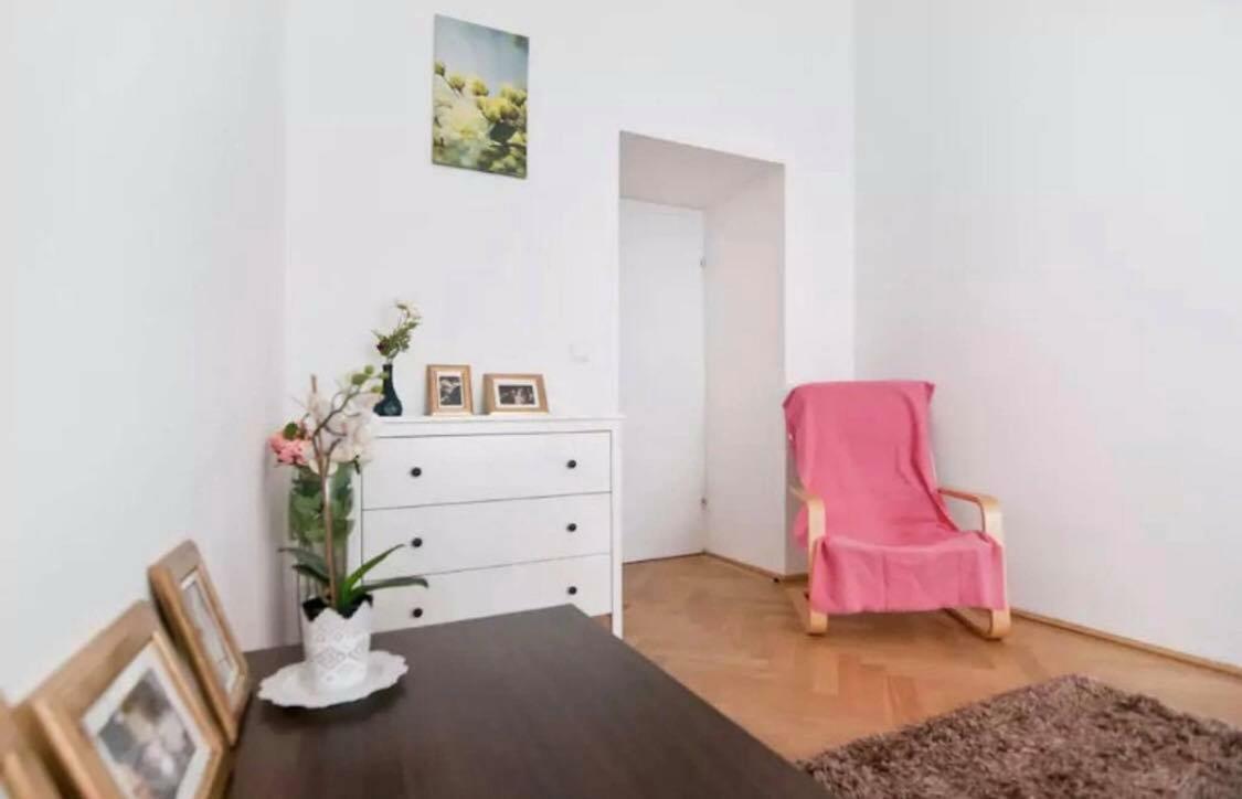 Marvelous Midtown Apartment Wien Ngoại thất bức ảnh